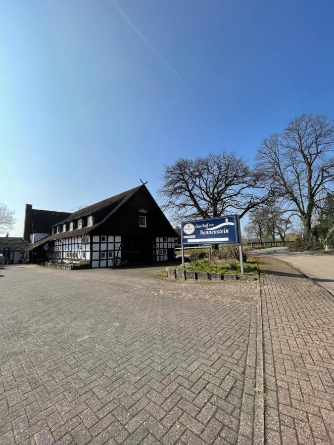 Rodinghausen Gasthof Zum Nonnenstein מראה חיצוני תמונה
