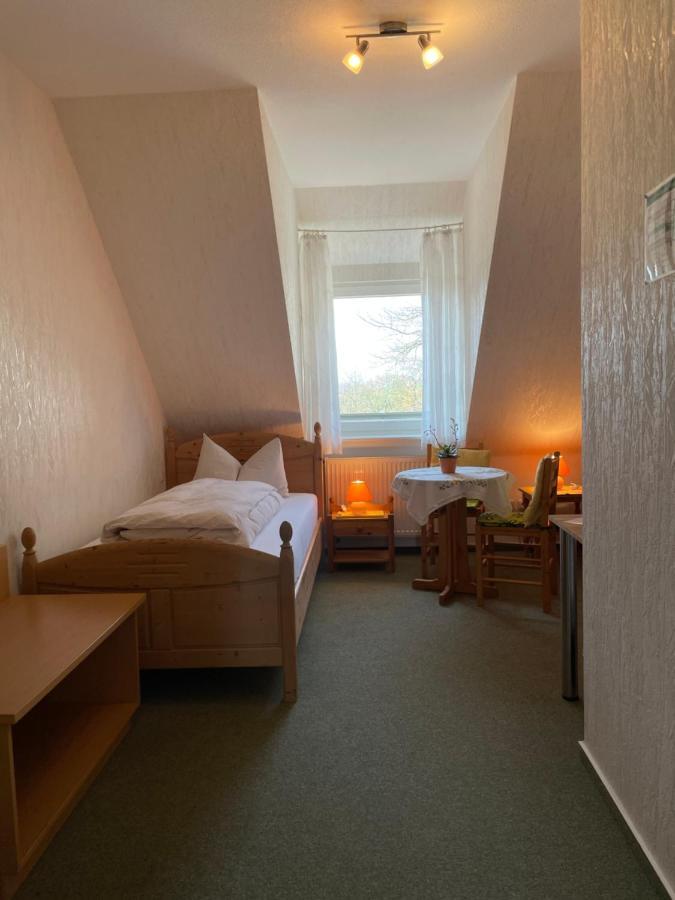 Rodinghausen Gasthof Zum Nonnenstein מראה חיצוני תמונה