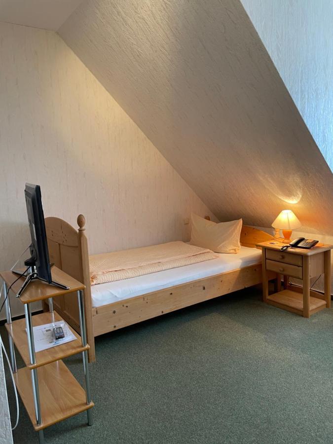 Rodinghausen Gasthof Zum Nonnenstein מראה חיצוני תמונה